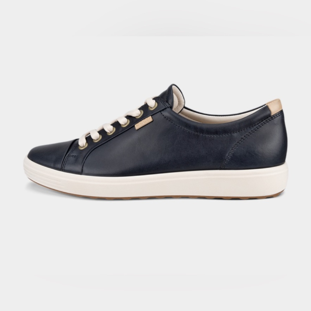 Ecco Sofft Sneakers